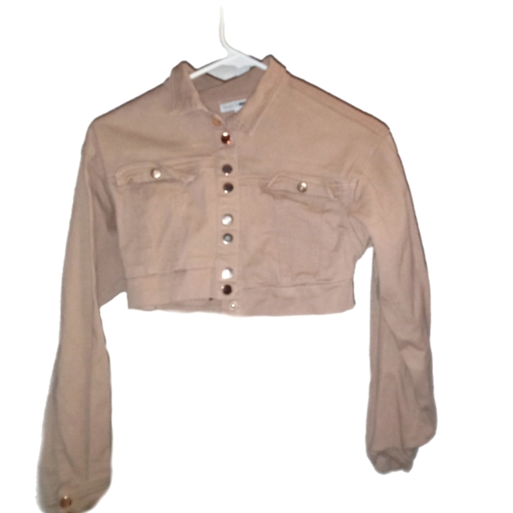 Fashion Nova crop top jean jacket